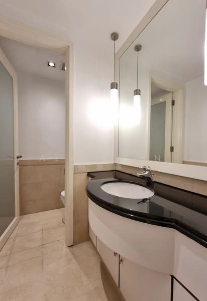 Orchard Scotts, 11 Anthony Road, 3 Bedrooms, 1,625 sqft, Condominium For Rent, by Alvin Tan 陈永顺, 500078584 - Bathroom - PropertyGuru.com.sg