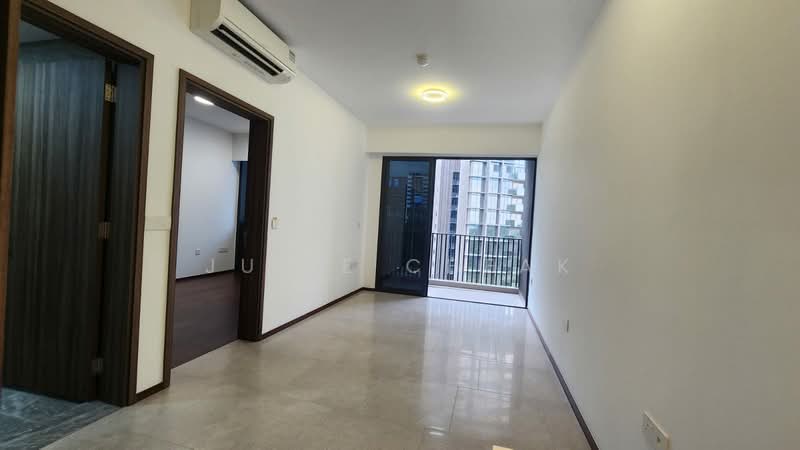 Lentor Modern, 3 Lentor Central, 1 Bedroom, 527 sqft, Condominium For Rent, by Julie Cheak, 500078591 - Corridor - PropertyGuru.com.sg