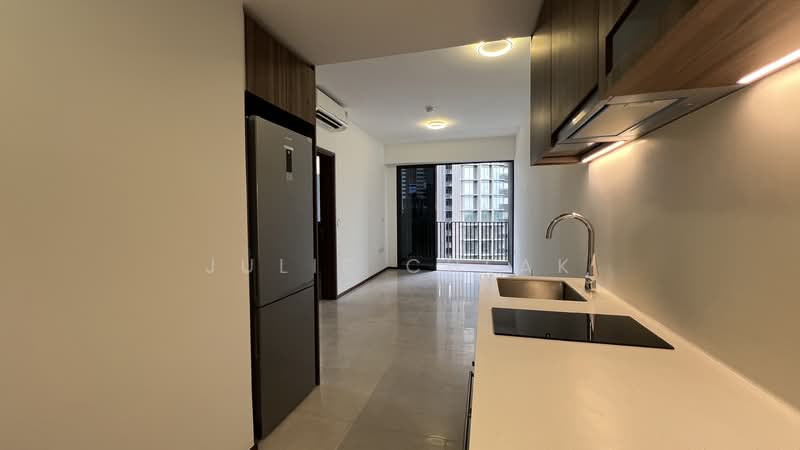 Lentor Modern, 3 Lentor Central, 1 Bedroom, 527 sqft, Condominium For Rent, by Julie Cheak, 500078591 - Kitchen - PropertyGuru.com.sg