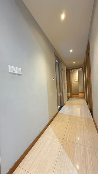 FLO Residence, 9 Punggol Field Walk, 3 Bedrooms, 1,184 sqft, Condominium For Sale, by Jeslyn Lim 林瑞香, 500078598 - Corridor - PropertyGuru.com.sg