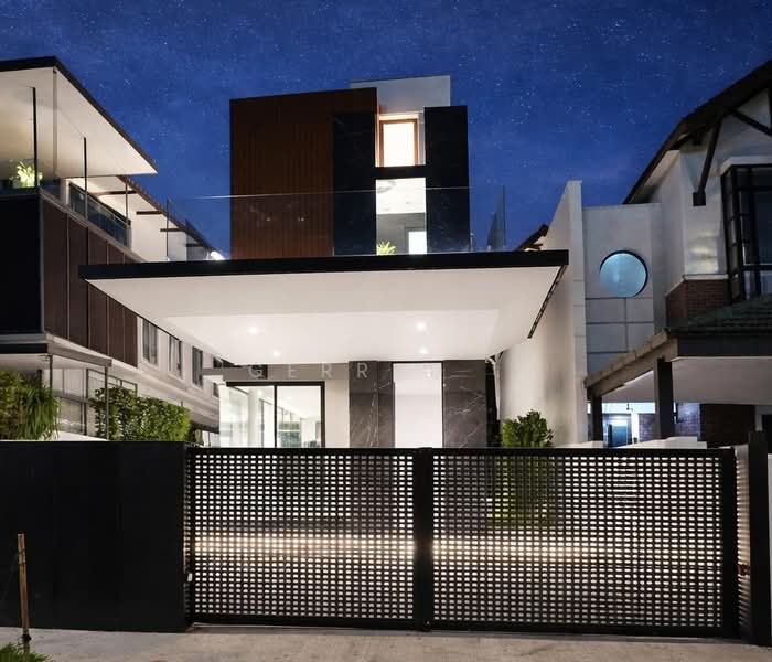 Jalan Kebaya Detached House For Sale at S$ 18,800,000 | PropertyGuru Singapore - Exterior