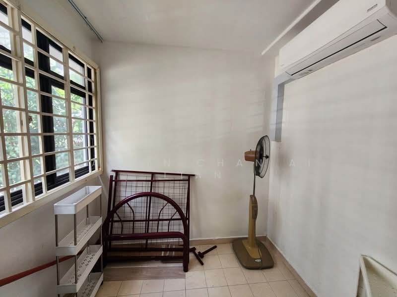 163 Stirling Road, 163 Stirling Road, 3 Bedrooms, 710 sqft, HDB Flat For Rent, by Jaslyn Chan Ai Lian, 500078612 - Bedroom - PropertyGuru.com.sg