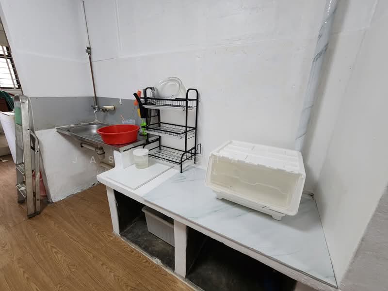 163 Stirling Road, 163 Stirling Road, 3 Bedrooms, 710 sqft, HDB Flat For Rent, by Jaslyn Chan Ai Lian, 500078612 - Kitchen - PropertyGuru.com.sg