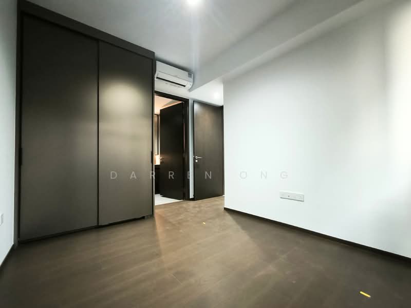 Tembusu Grand Condominium For Sale at S$ 2,048,000 | PropertyGuru Singapore - Master bedroom