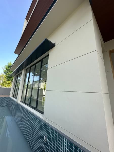 D.11 Trevose Crescent Freehold Semi-Detached | TOP Soon Semi-Detached House For Sale at S$ 15,500,000 | PropertyGuru Singapore - Exterior