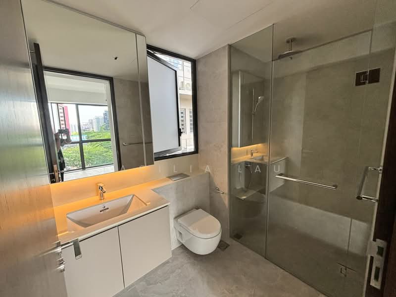 Brand new condo, Near coffeeshop，Full facilities, , 2 Bedrooms, 780 sqft, Condominium For Rent, by Lacilia Lau, 500078701 - Bathroom - PropertyGuru.com.sg