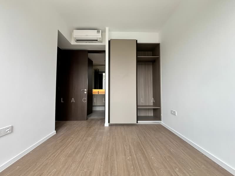 Brand new condo, Near coffeeshop，Full facilities, , 2 Bedrooms, 780 sqft, Condominium For Rent, by Lacilia Lau, 500078701 - Bedroom - PropertyGuru.com.sg