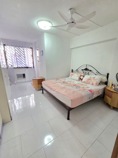 434 Bukit Panjang Ring Road HDB Flat For Sale at S$ 680,000 | PropertyGuru Singapore - Bedroom