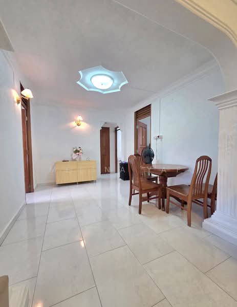 434 Bukit Panjang Ring Road HDB Flat For Sale at S$ 680,000 | PropertyGuru Singapore - Interior