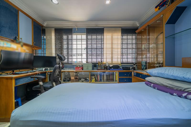 274 Yishun Street 22 HDB Flat For Sale at S$ 538,000 | PropertyGuru Singapore - Bedroom