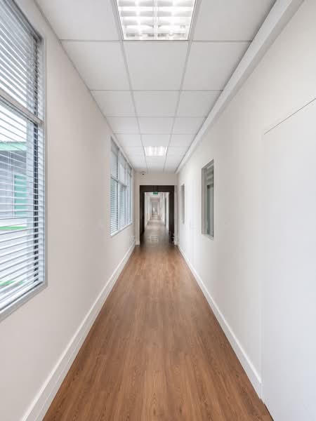 10 Winstedt, 10 Winstedt Rd, 1,400 sqft, Office For Rent, by David Lim 林伟达, 500078712 - Corridor - CommercialGuru.com.sg