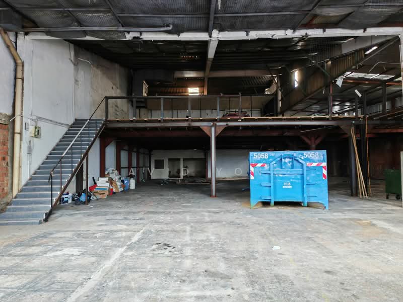 Standard Industrial Building, 11 Jalan Mesin, 15,050 sqft, Light Industrial (B1) For Rent, by David Yong, 500078724 - Interior - CommercialGuru.com.sg