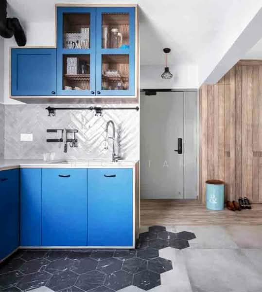 275A Compassvale Link HDB Flat For Sale at S$ 888,888 | PropertyGuru Singapore - Kitchen