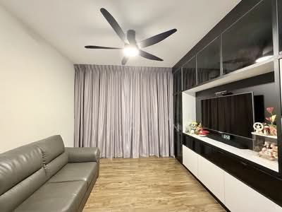 For Sale - 886A Woodlands Drive 50