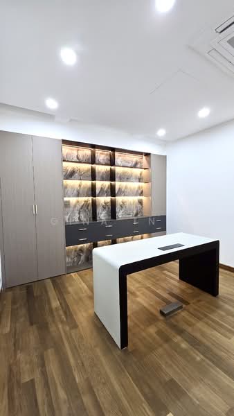 Stunning GCB, newly renovated @D10, Old holland estate, Stunning and Renovated GCB @Old holland estate district 10, 9 Bedrooms, 11,840 sqft, Good Class Bungalow For Rent, by Gina Tng, 500078760 - PropertyGuru.com.sg