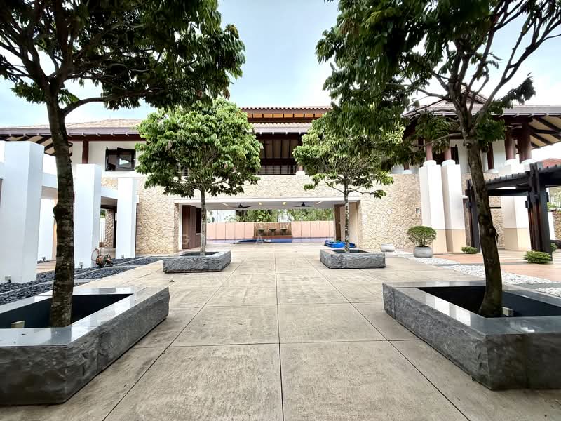 Stunning GCB, newly renovated @D10, Old holland estate, Stunning and Renovated GCB @Old holland estate district 10, 9 Bedrooms, 11,840 sqft, Good Class Bungalow For Rent, by Gina Tng, 500078760 - Exterior - PropertyGuru.com.sg