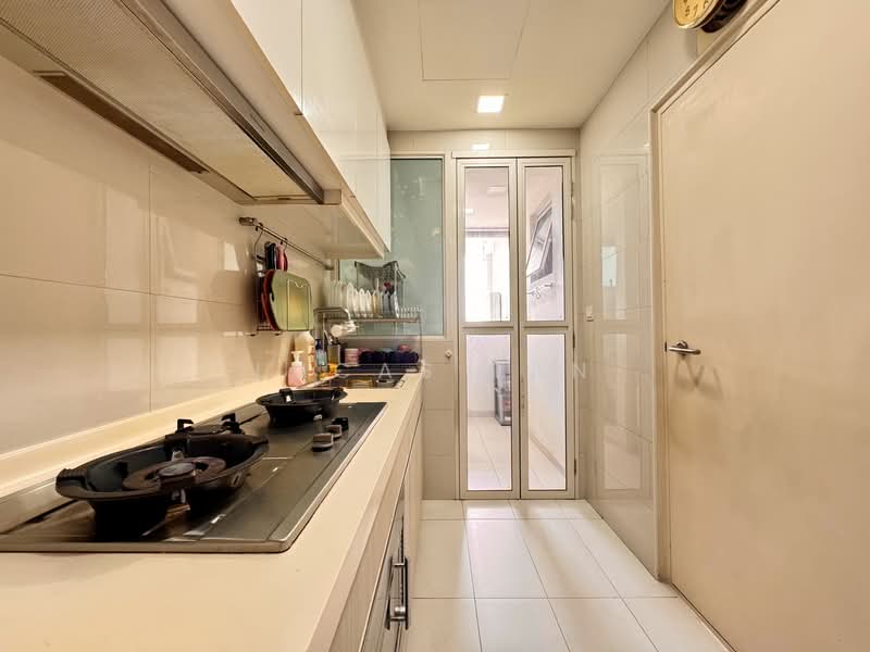 1 Canberra Executive Condominium For Sale at S$ 1,688,888 | PropertyGuru Singapore - Kitchen