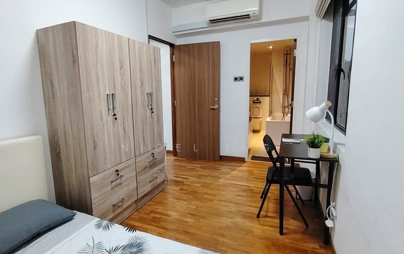 Botanic Gardens Mansion, 18 Taman Serasi, Room Rental, 200 sqft, Apartment For Rent, by Nigel Eng, 500078764 - Bedroom - PropertyGuru.com.sg
