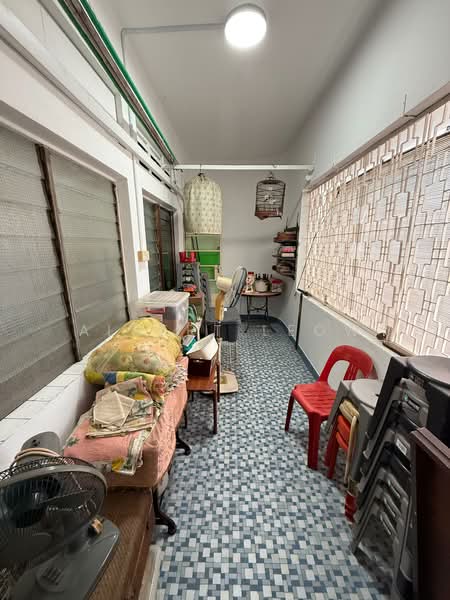 82 Tiong Poh Road, 82 Tiong Poh Road, 3 Bedrooms, 1,022 sqft, Apartment For Rent, by Albert Leow, 500078777 - Balcony - PropertyGuru.com.sg