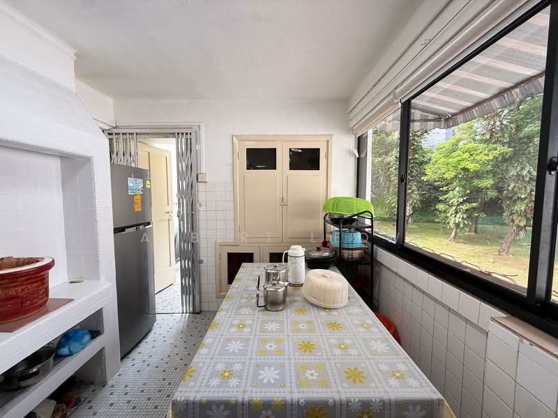 82 Tiong Poh Road, 82 Tiong Poh Road, 3 Bedrooms, 1,022 sqft, Apartment For Rent, by Albert Leow, 500078777 - Kitchen - PropertyGuru.com.sg