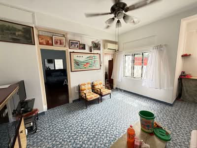 For Rent - 82 Tiong Poh Road