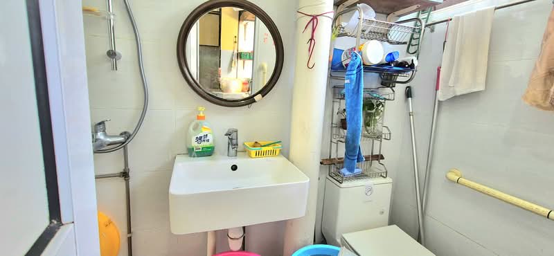 277 Bangkit Road, 277 Bangkit Road, Room Rental, 100 sqft, HDB Flat For Rent, by Jamie Toh, 500078797 - Bathroom - PropertyGuru.com.sg