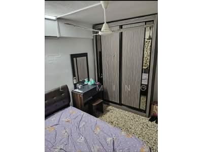 For Rent - 242 Jurong East Street 24