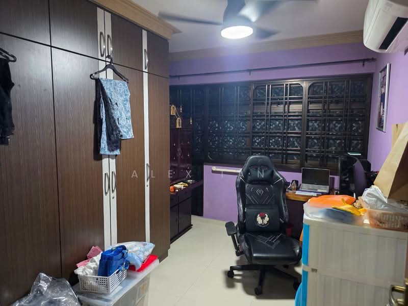 145 Lorong 2 Toa Payoh, 145 Lorong 2 Toa Payoh, 3 Bedrooms, 925 sqft, HDB Flat For Rent, by Alex Tan, 500078817 - Bedroom - PropertyGuru.com.sg