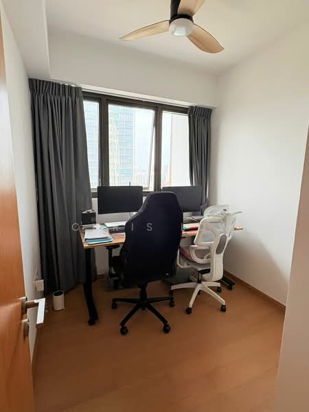 Midwood Condominium For Sale at S$ 1,260,000 | PropertyGuru Singapore - Study