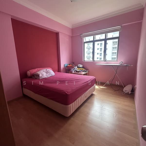 The Florida Condominium For Sale at S$ 1,530,000 | PropertyGuru Singapore - Bedroom