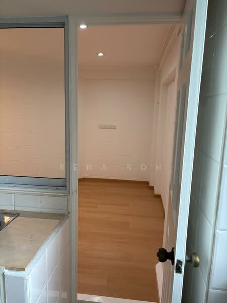 Lagoon View Apartment For Sale at S$ 2,050,000 | PropertyGuru Singapore - Studio bedroom