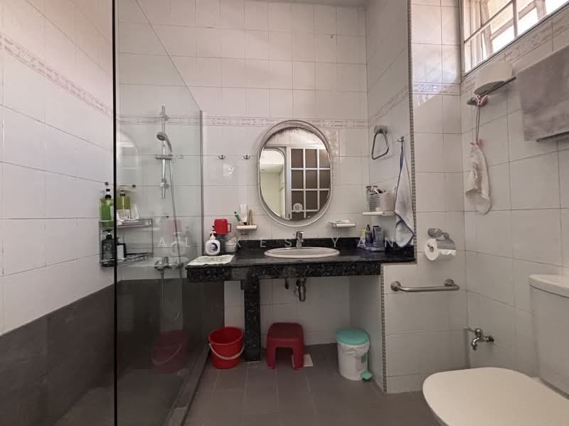 🏆JIA LANDED🏆 Max Privacy Semi-d! Walk to MRT Semi-Detached House For Sale at S$ 6,980,000 | PropertyGuru Singapore - Bathroom