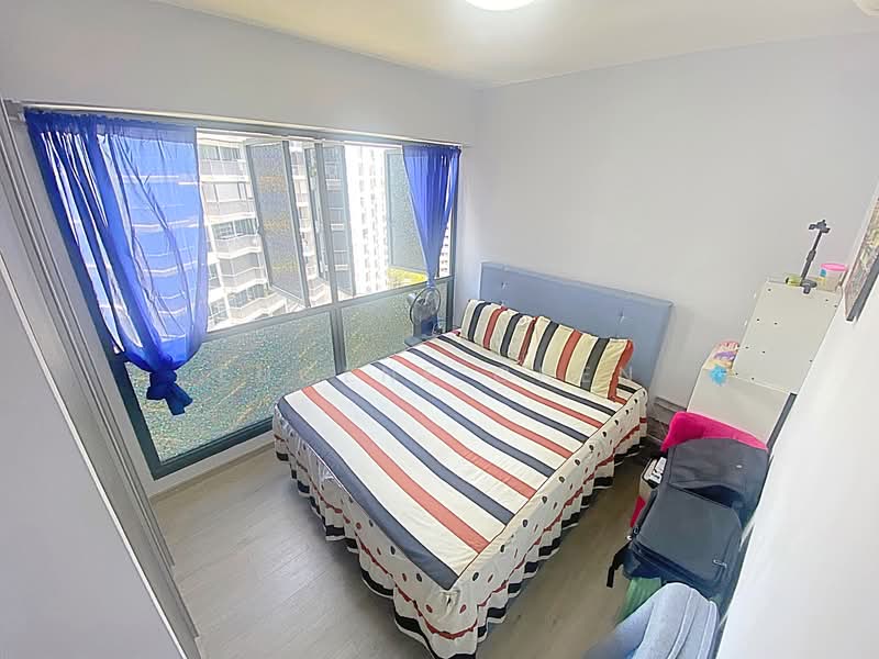 748B Bedok Reservoir Crescent HDB Flat For Sale at S$ 699,999 | PropertyGuru Singapore - Bedroom