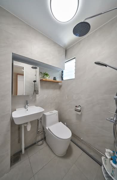 43 Cambridge Road HDB Flat For Sale at S$ 698,000 | PropertyGuru Singapore - Bathroom