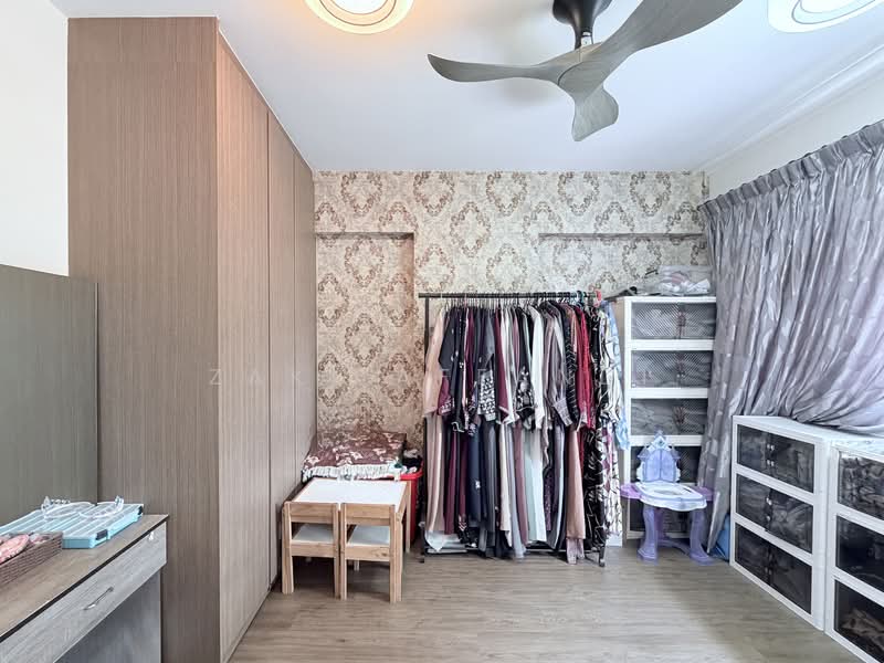 401 Serangoon Avenue 1 HDB Flat For Sale at S$ 850,000 | PropertyGuru Singapore - Bedroom