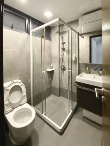 The Foresta @ Mount Faber, 102 Wishart Road, 2 Bedrooms, 775 sqft, Condominium For Rent, by Mervyn Ong, 500078866 - Bathroom - PropertyGuru.com.sg