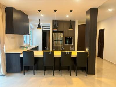 For Sale - VALUE-BUY SEMI-D CONVERTIBLE INTO A BUNGALOW