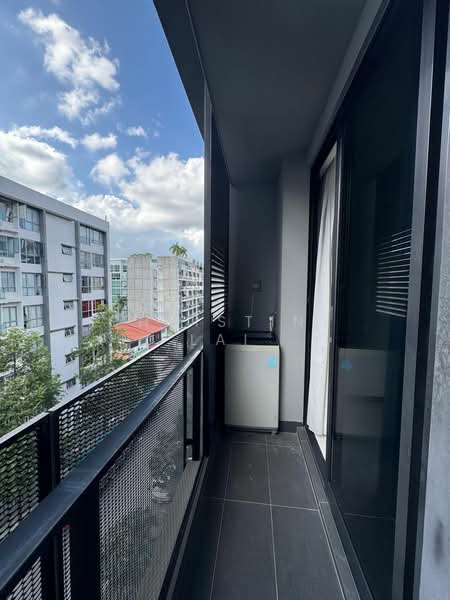 Guillemard Edge, 38 Lorong 30 Geylang, 1 Bedroom, 409 sqft, Condominium For Rent, by Christine Lai, 500078872 - Balcony - PropertyGuru.com.sg