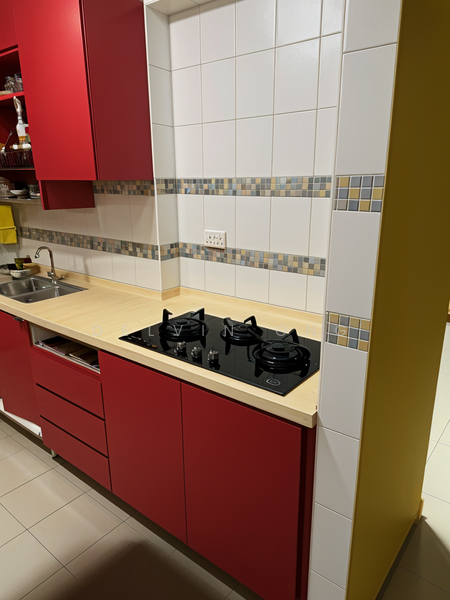 458 Yishun Avenue 11 HDB Flat For Sale at S$ 583,888 | PropertyGuru Singapore - Kitchen