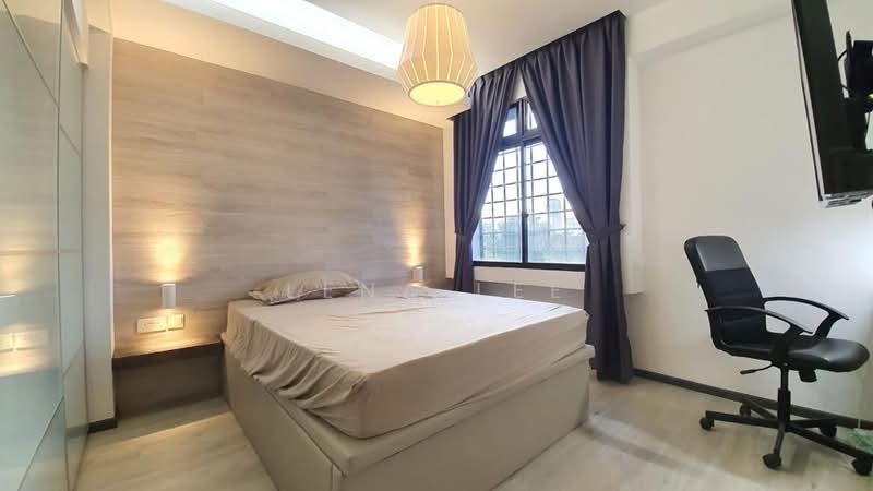 2 rooms inclusive utilities agent fee apply for 3 pax, , 2 Bedrooms, 500 sqft, Apartment For Rent, by Lena Lee, 500078877 - Bedroom - PropertyGuru.com.sg