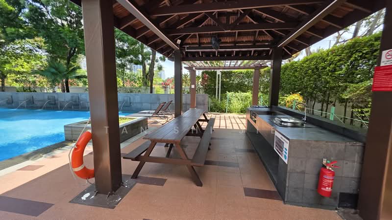 Mera Springs Condominium For Sale at S$ 1,990,000 | PropertyGuru Singapore - Exterior