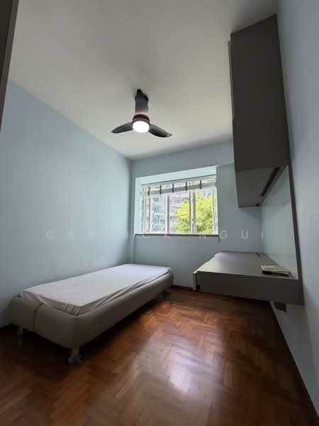 The Warren // Beautifully well kept unit, , 4 Bedrooms, 1,475 sqft, Condominium For Rent, by Garrick Ngui, 500078902 - Bedroom 2 - PropertyGuru.com.sg