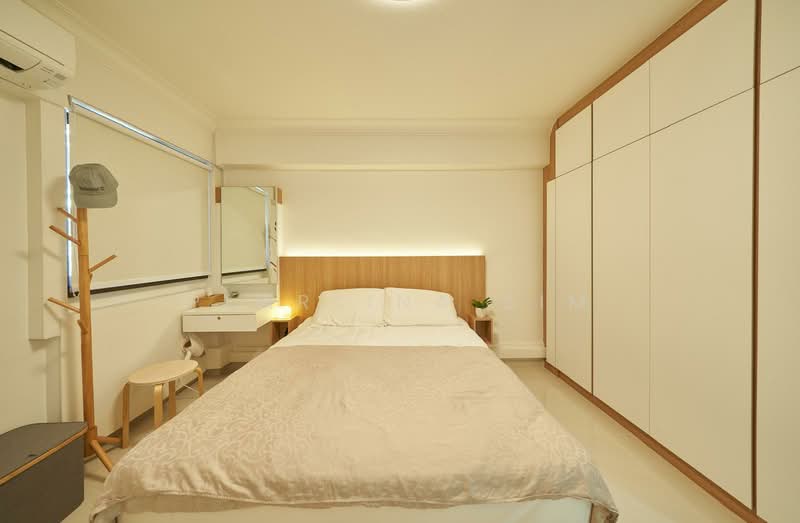 43 Cambridge Road HDB Flat For Sale at S$ 698,000 | PropertyGuru Singapore - Bedroom