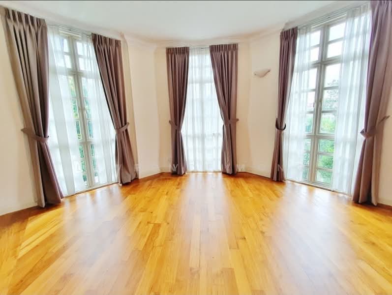 Beechwood Groove, Beechwood Grove, 8 Bedrooms, 8,183 sqft, Bungalow House For Rent, by Ray Lim, 500078911 - Bed room - PropertyGuru.com.sg