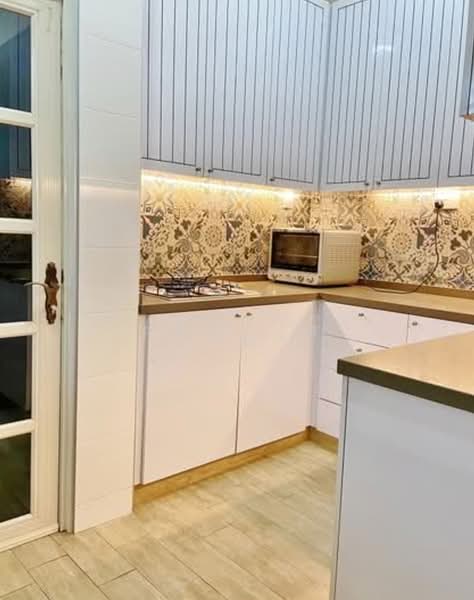 Beechwood Groove, Beechwood Grove, 8 Bedrooms, 8,183 sqft, Bungalow House For Rent, by Ray Lim, 500078911 - Kitchen - PropertyGuru.com.sg