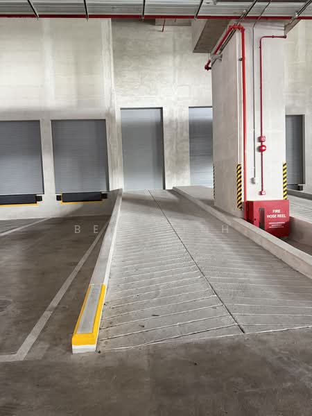 Ground Floor High Ceiling 12m, High Power 1600 A, Floor Loading 25Kn/m2, Jurong East, 88,000 sqft, Warehouse For Rent, by Betsy Loh, 500078920 - Exterior - CommercialGuru.com.sg