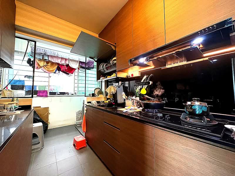 268B Punggol Field HDB Flat For Sale at S$ 689,999 | PropertyGuru Singapore - Kitchen