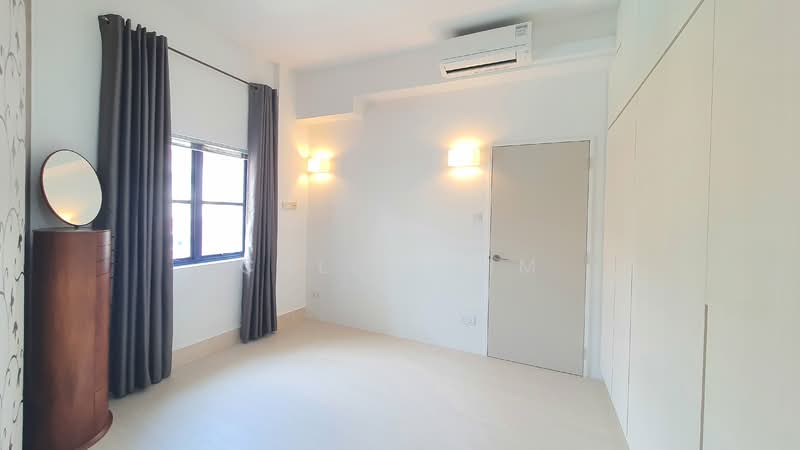 Nineteen Shelford, 19 Shelford Road, 2 Bedrooms, 657 sqft, Condominium For Rent, by Chloe Lim, 500078935 - Master Bedroom - PropertyGuru.com.sg