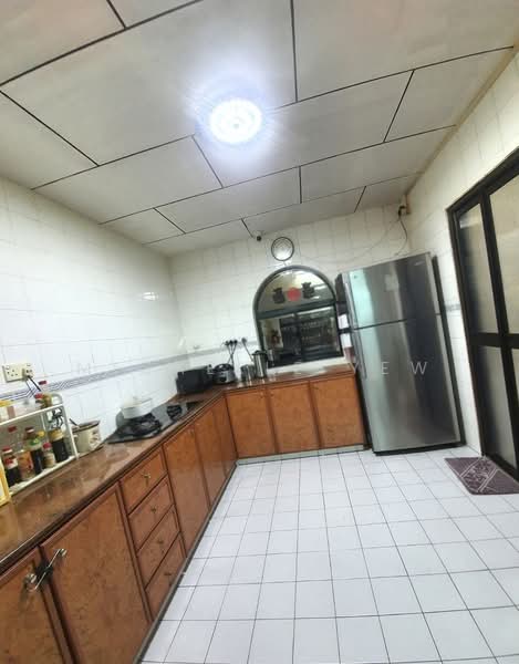 Freehold Corner Terrace in District 19 Corner Terrace For Sale at S$ 5,800,000 | PropertyGuru Singapore - Kitchen