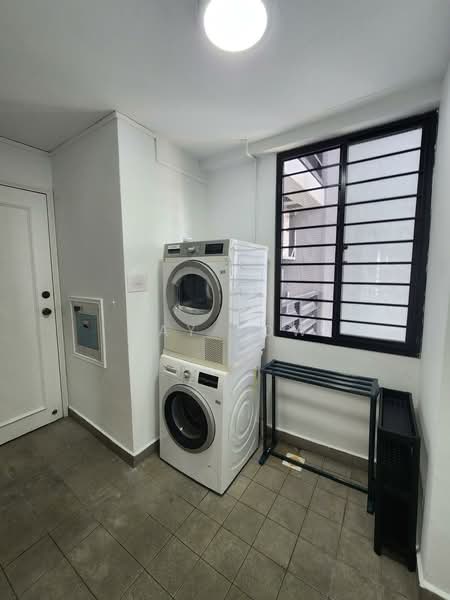 Arthur Mansions, 125 Arthur Road, Room Rental, 150 sqft, Condominium For Rent, by Jay Low, 500078964 - Washer and Dryer - PropertyGuru.com.sg